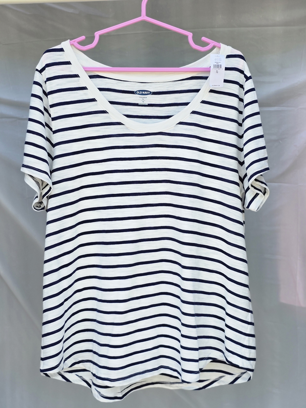 Old Navy White & Navy Stripe V-Neck Tee